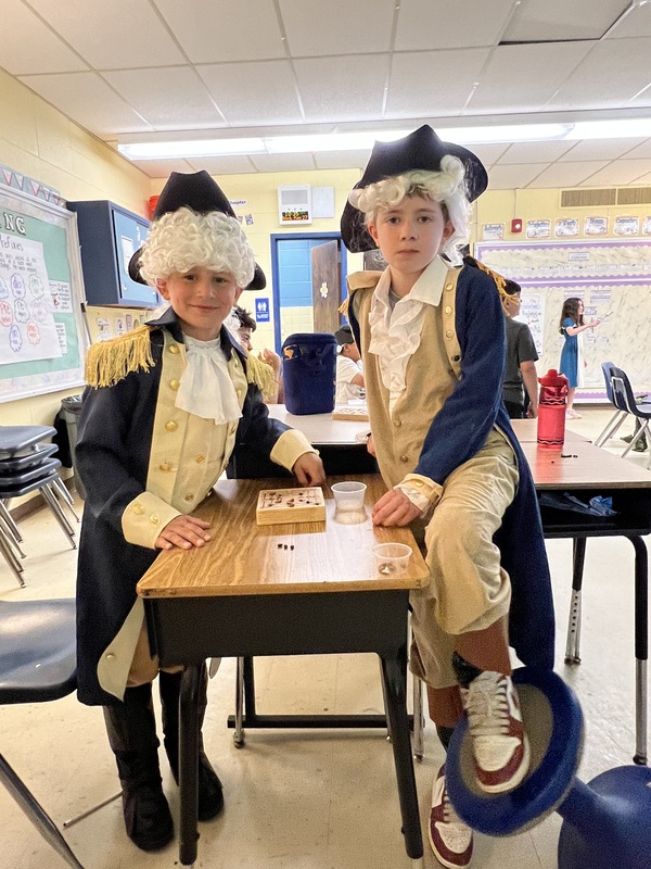 Fulmar Road Colonial Day