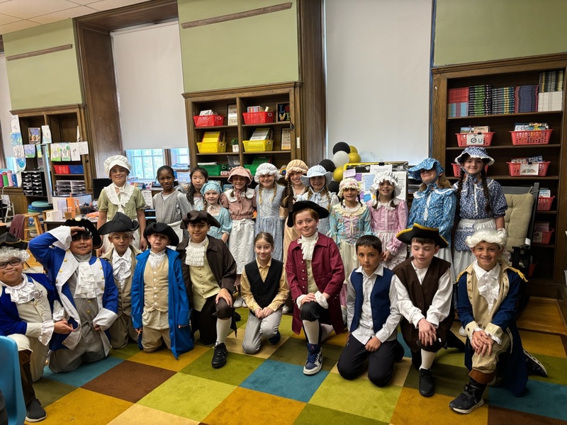 Lakeview Fourth Graders Bring Colonial History to Life