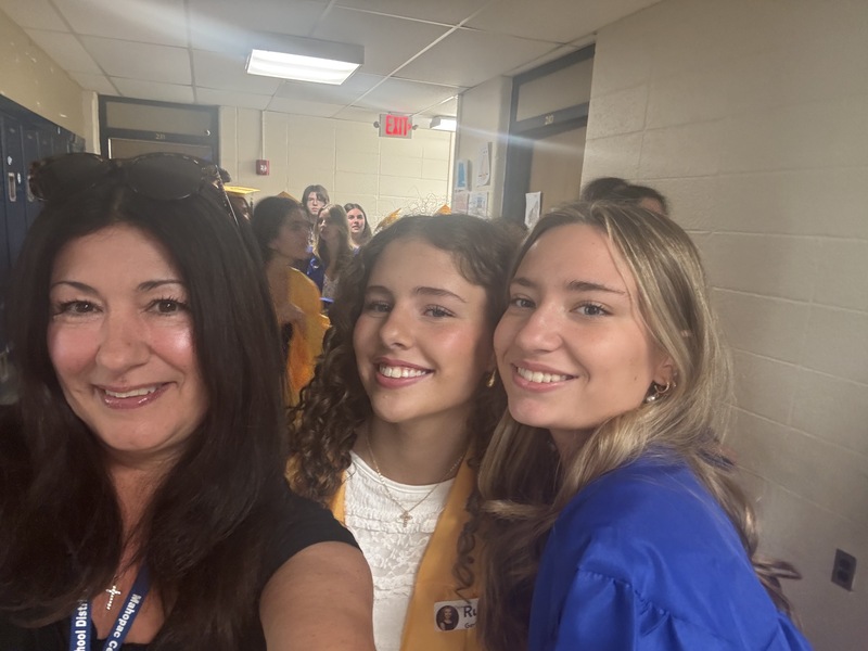 Mahopac Class of 2026 Returns to Its Roots During Elementary School Visits