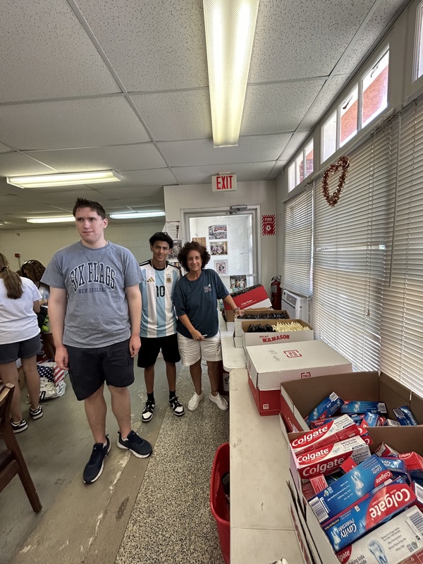 Mahopac High School Skills Program students give back while