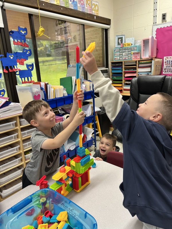 Morning Stations at Fulmar Road