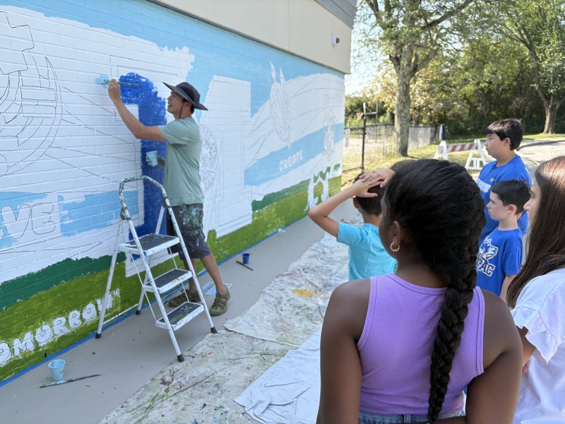 Austin Road Students, PTO Bring Colorful Mural to Life