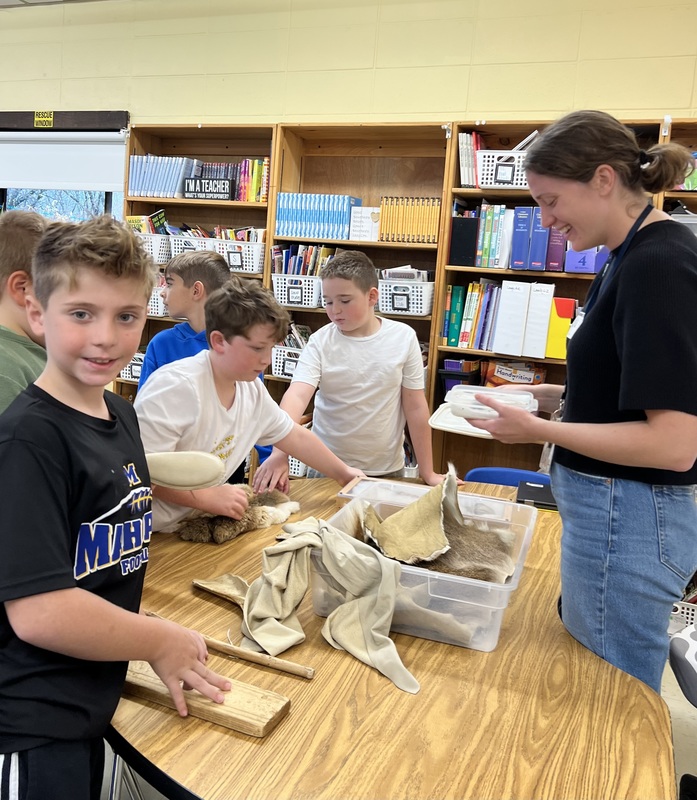 Fulmar Road Fourth Graders Explore Native American History