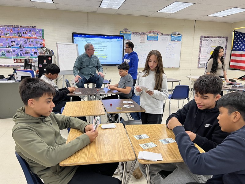 Mahopac Middle School Students ‘Battle for History’ in Creative New Social Studies Game