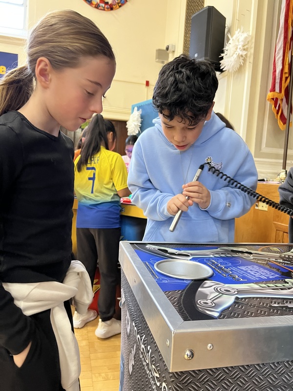 STEAM Comes Alive During Interactive Assembly at Lakeview