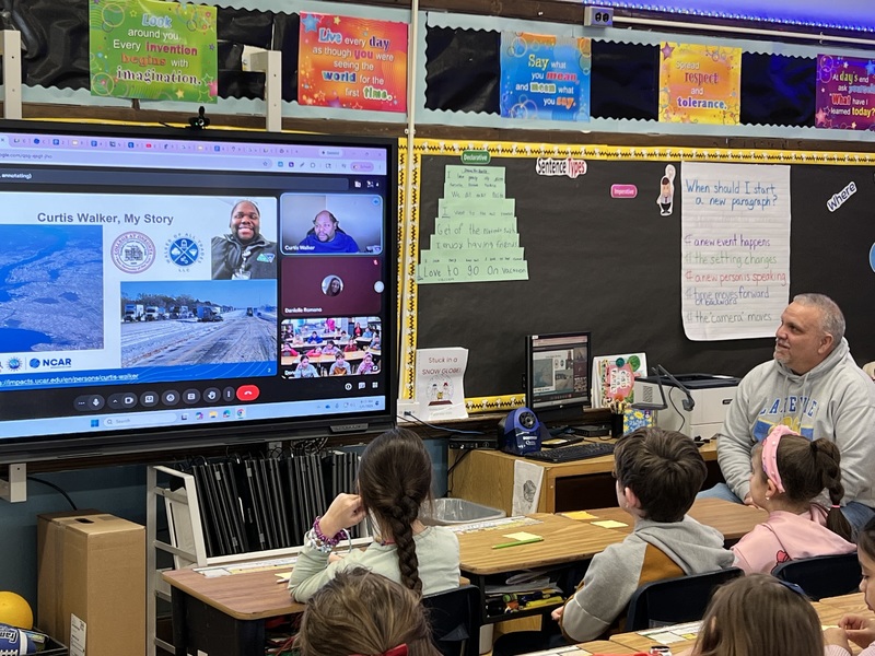 Lakeview Fourth Graders Explore Extreme Weather With Meteorologist