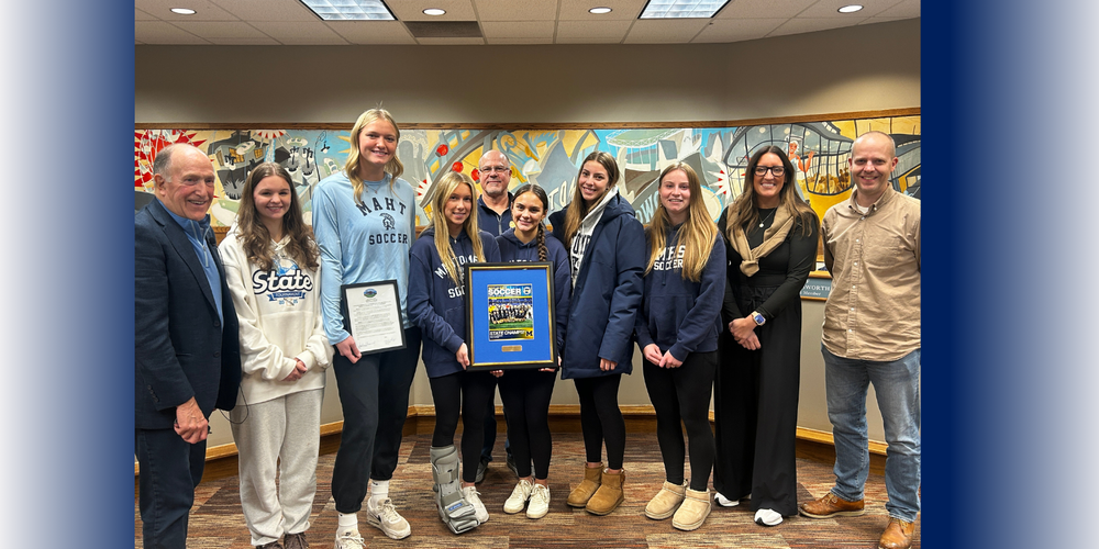 Mahtomedi Girls Soccer