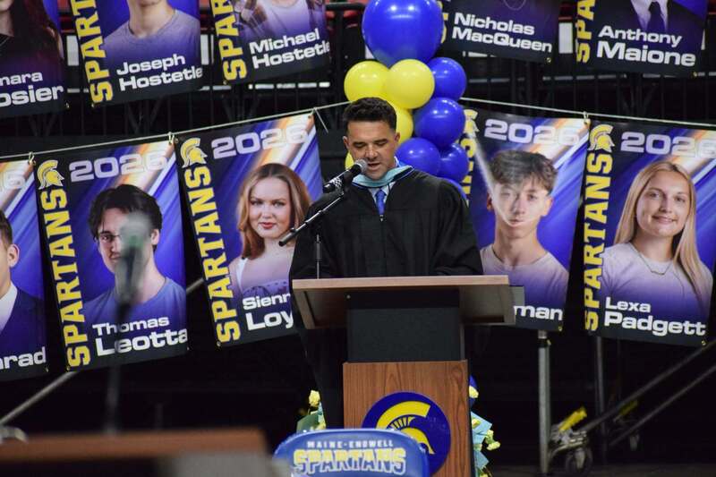 mark wilson at podium