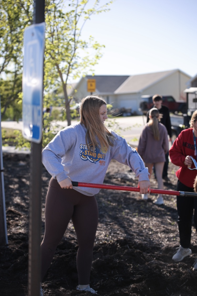 Student volunteering during a moment of community service 