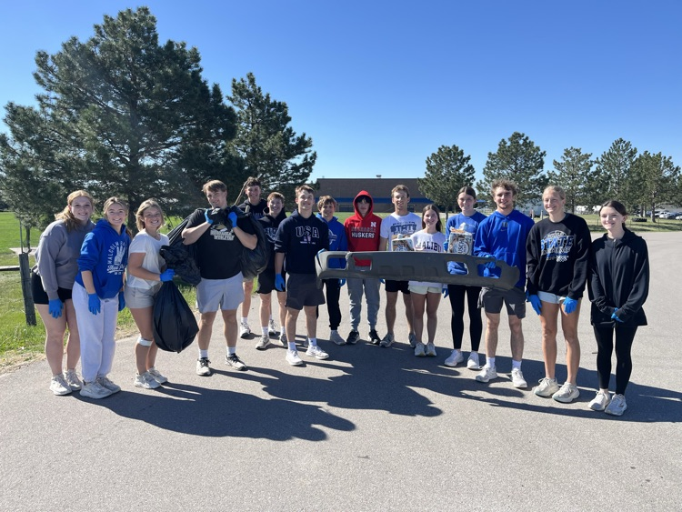 Student volunteering during a moment of community service 