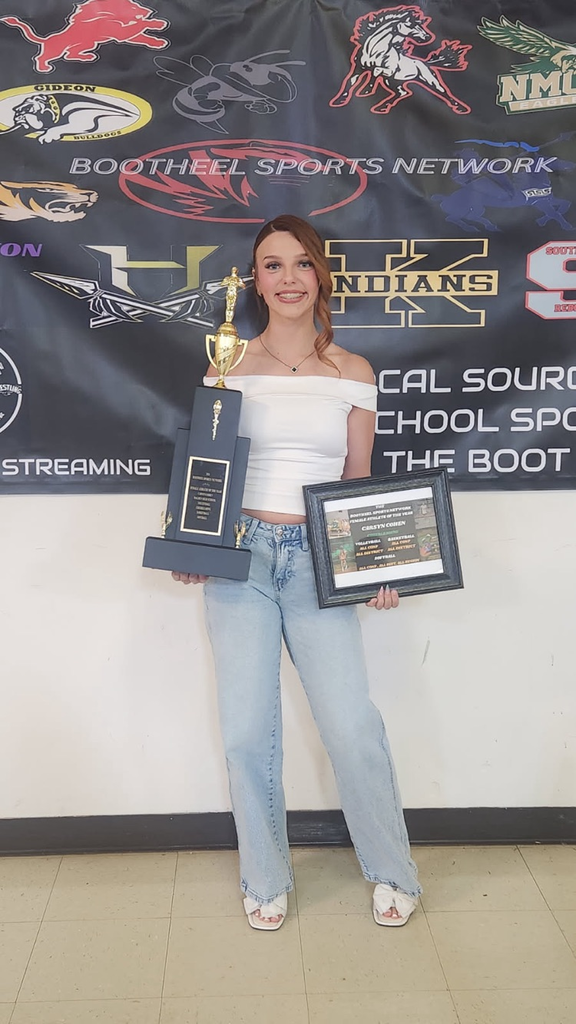 Congratulations to Carsyn Cohen on being named the Bootheel Sports Network Female Athlete of the Year! 🏆  We are incredibly proud of your hard work, dedication, and accomplishments. Way to represent the Green Wave! 