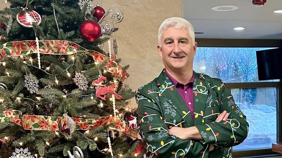 Middle School Assistant Principal Joey Santamoor