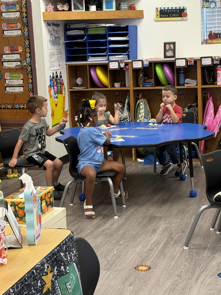 prek apple tasting