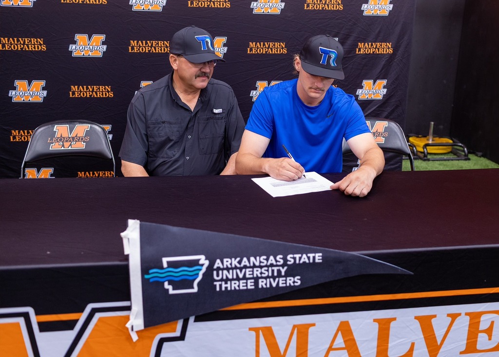 Kyler Wright Signing Letter of Intent for Baseball at ASUTR