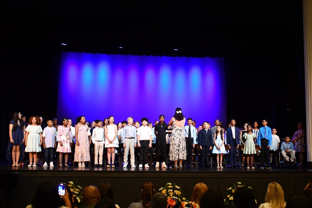 Davison students at their 5th grade moving up ceremony