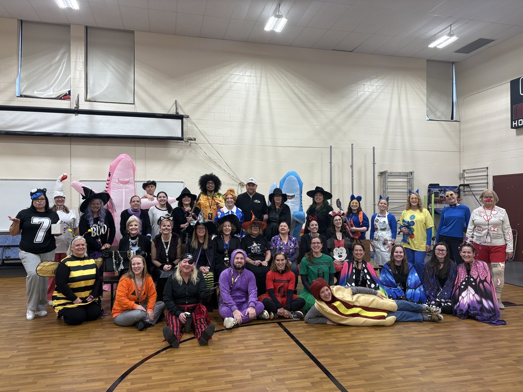 Weston Staff looking BOOOOO-TIFUL!