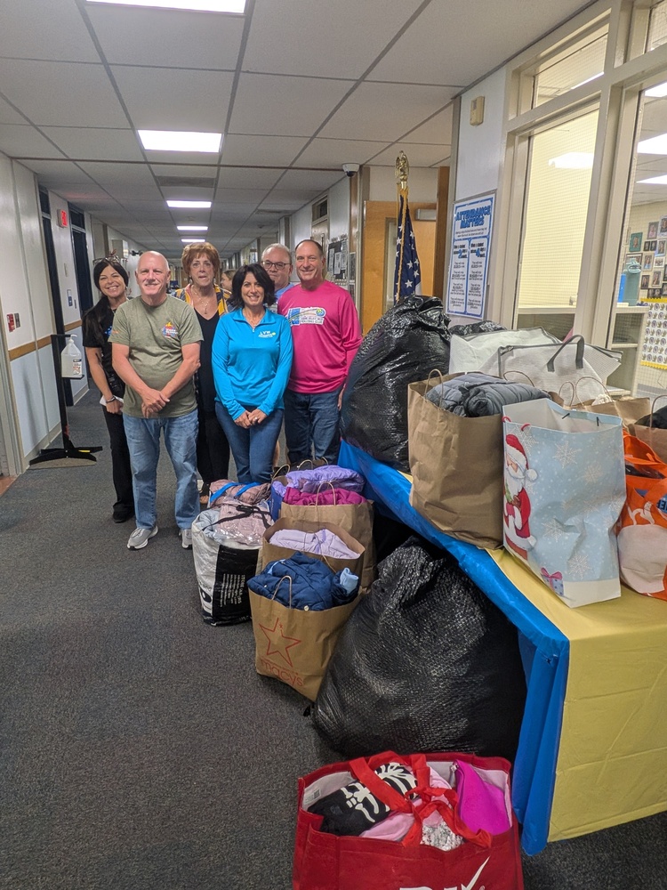 LVW Pickleball Club members by their donation to MTES