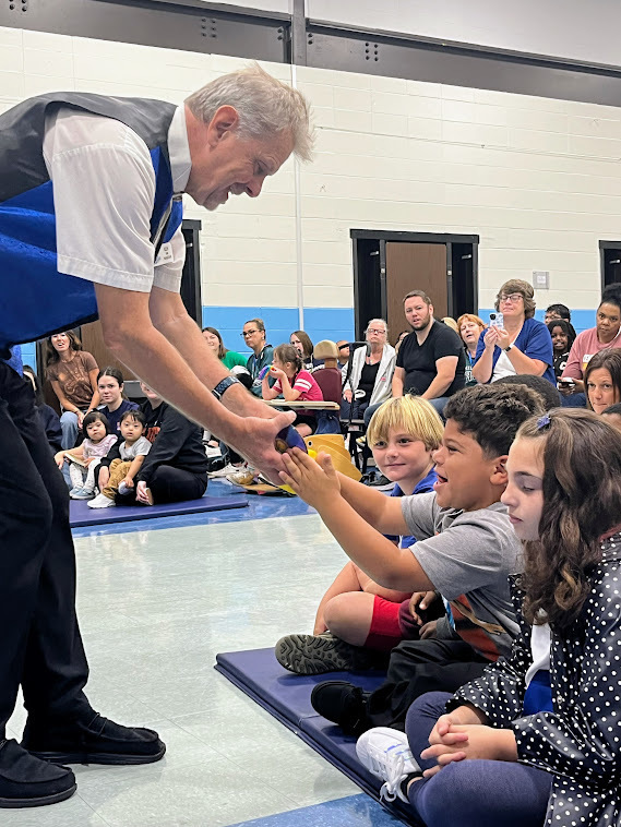 As part of the Week of Respect, RDS welcomed Ken the Magician for his No Bully Magic Show. Through laughter, illusions, and interactive fun, students learned powerful lessons about kindness, respect, and standing up to bullying
