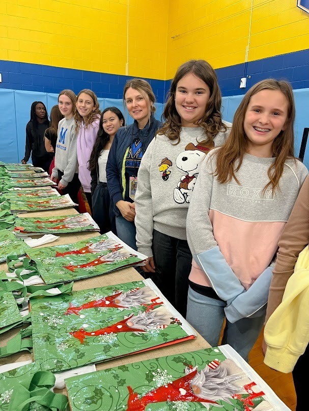 MTHS HELPING HANDS FOR HUNGER 2025