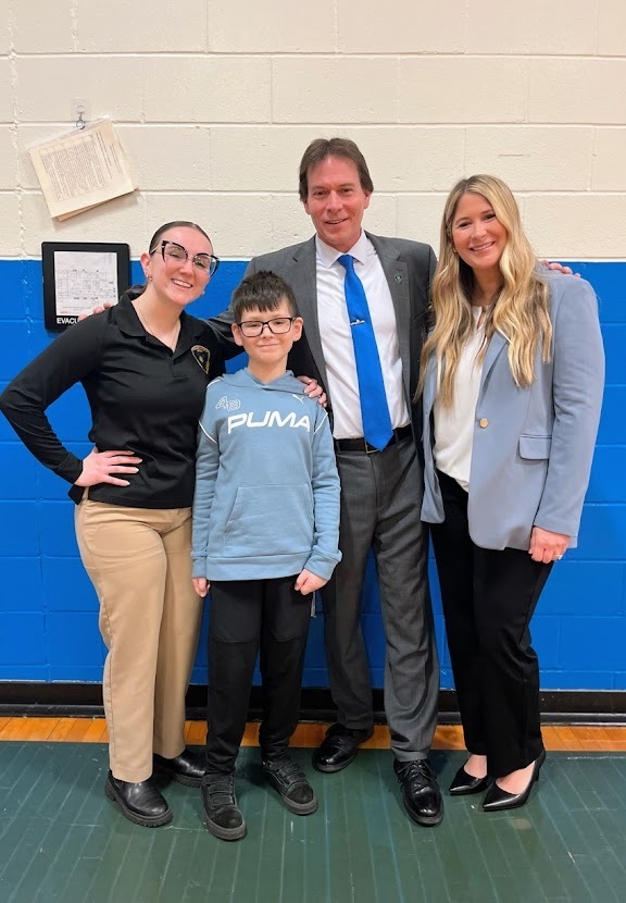 OCPO Visits MTMS To Discuss Internet Safety