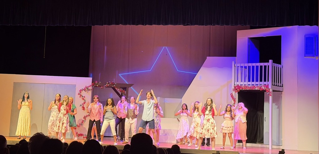 MTHS PRESENTS MAMMA MIA!