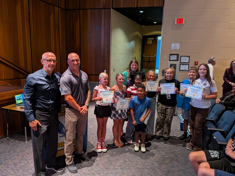 WES receiving recognition certificates