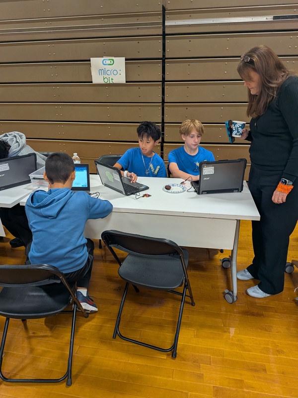 MTMS Engineering Club Members at the STEM Night
