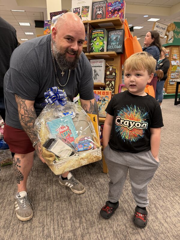 Students with prizes at MTES Barnes & Noble Family Night