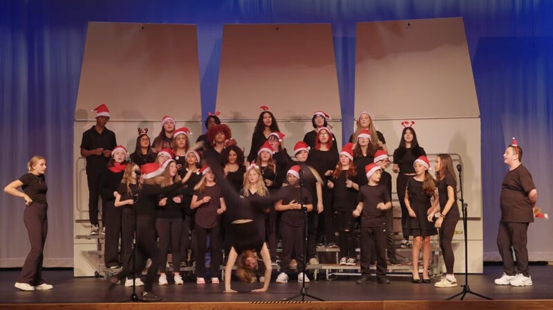 MTMS Chorus Performs