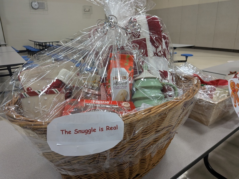 Prize at Good Deeds Dinner