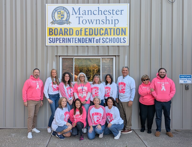 Board office in pink