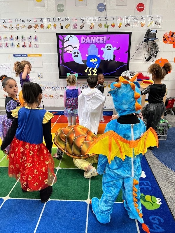 HALLOWEEN PARADES 2025