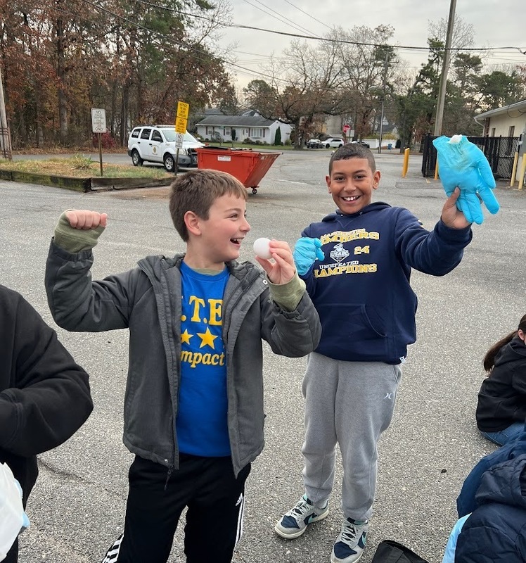 egg drop MTHS elementary students
