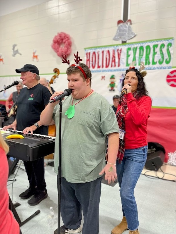 RDS HOLIDAY EXPRESS 2025