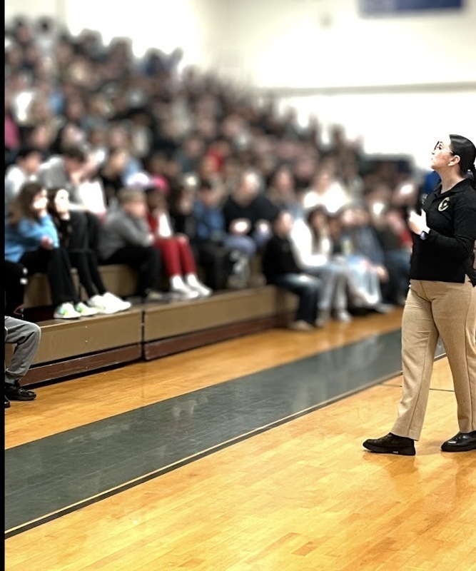 OCPO Visits MTMS To Discuss Internet Safety