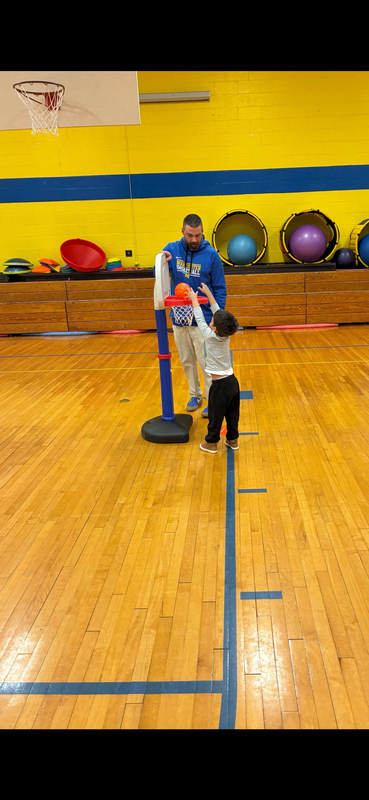 R. Morris MTMS to WES Preschool for Basketball Lesson