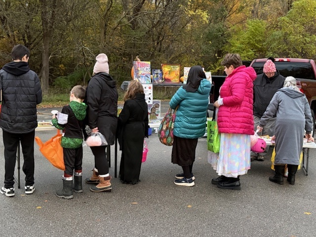 Sometimes the line was long but everyone picked out a book.