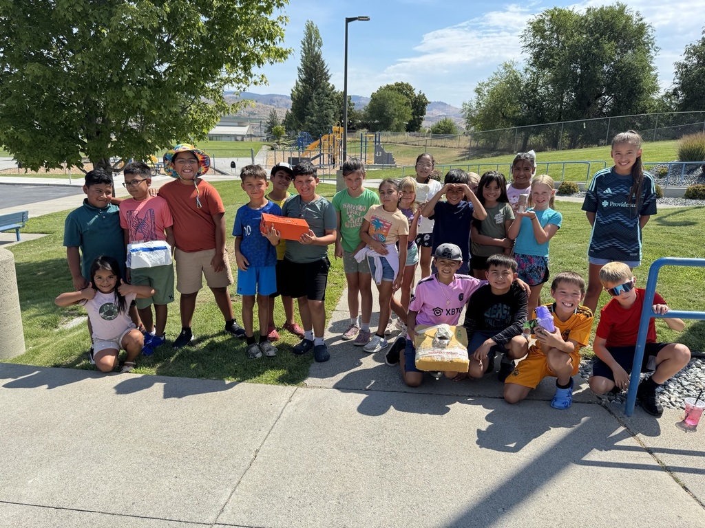 Egg drop contestants