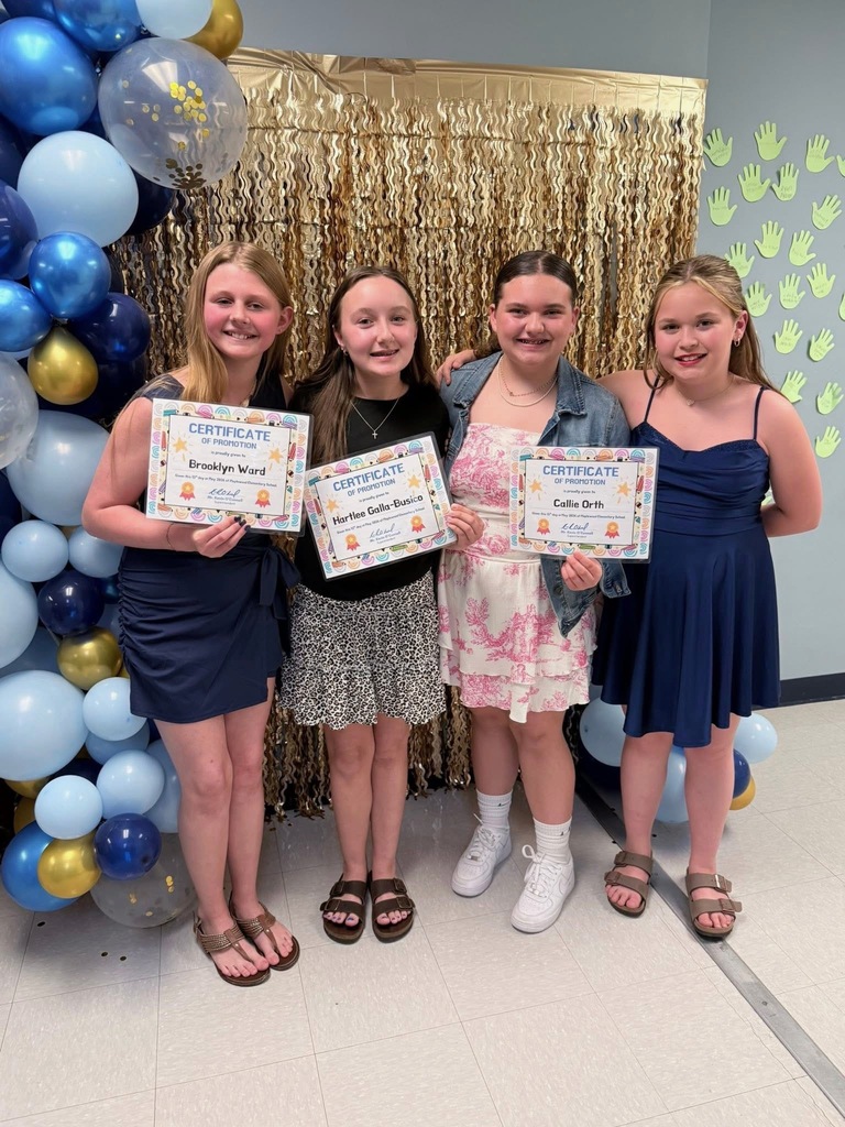 Last night, Maplewood Elementary hosted its first annual 6th Grade Promotion Ceremony! We were delighted to welcome the families and friends of the Class of 2032 to celebrate this significant milestone as our students conclude their elementary journey. The ceremony was followed by a lovely reception where guests mingled, captured memories at the photo stations, and enjoyed sweet treats. It was a truly wonderful evening honoring a very special group of Rockets! 💙🚀