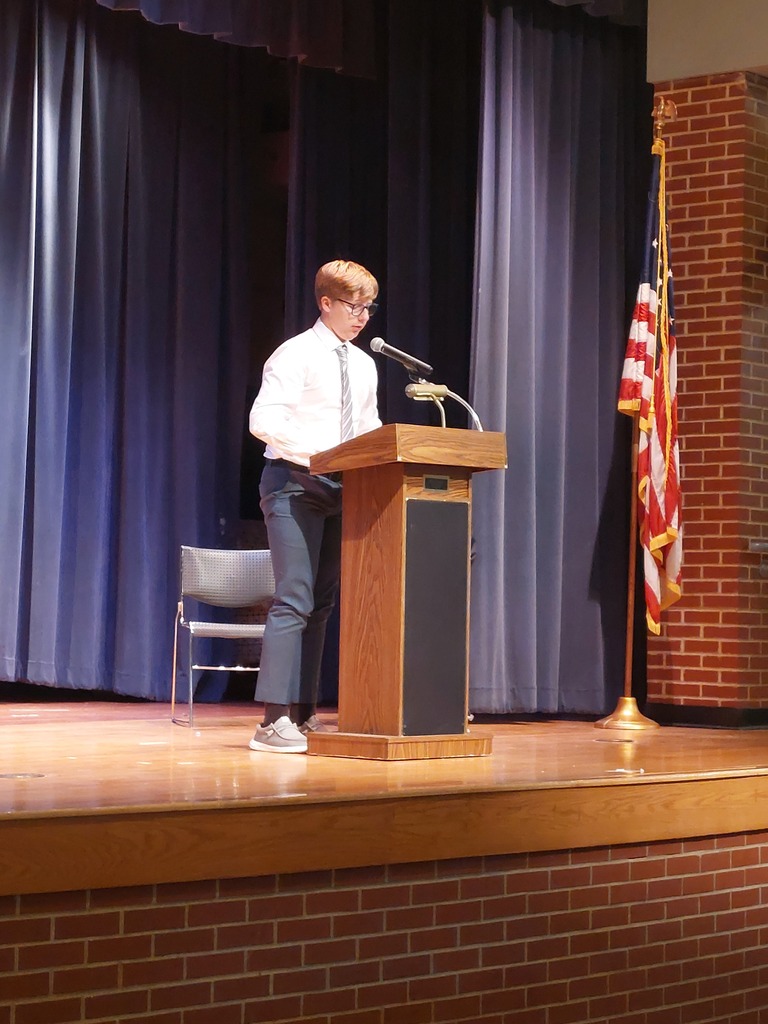 On Friday, Sept. 25, our freshmen took to the stage to deliver their campaign speeches and share why they wanted to represent their class! Congratulations to our newly elected Freshman Class Officers: β President: Conner Fisher β Vice President: Isabella Vernon β Secretary: Payton Thomas β Treasurer: Elizabeth Morse β Communication Officer: Alyssa Dutton Weβre proud of all of our students who stepped up, spoke in front of their classmates, and showed their leadership skills!