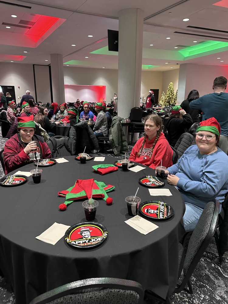 Happy Joes pizza party !