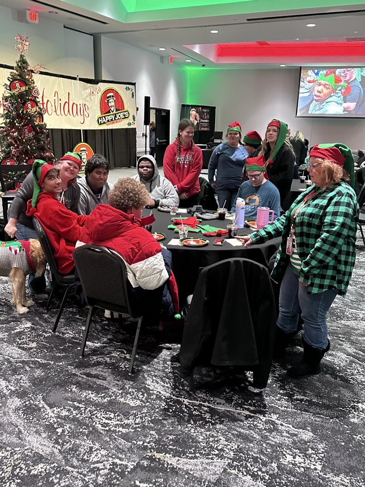 Happy Joes pizza party !