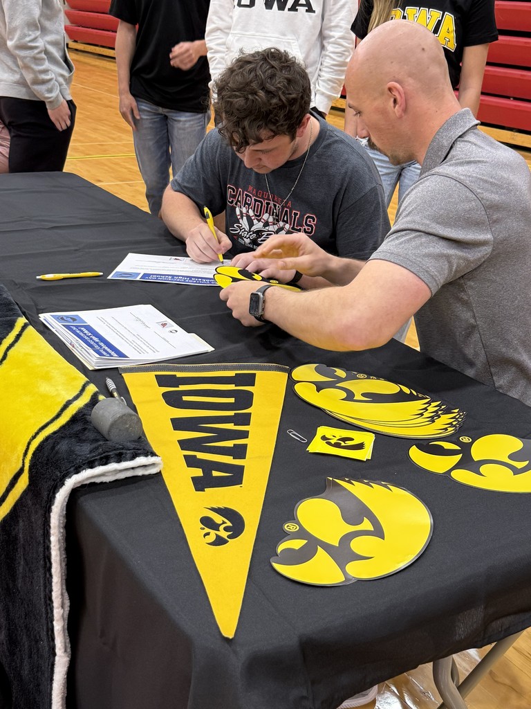 U of I Signing