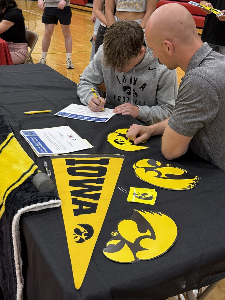 U of I Signing