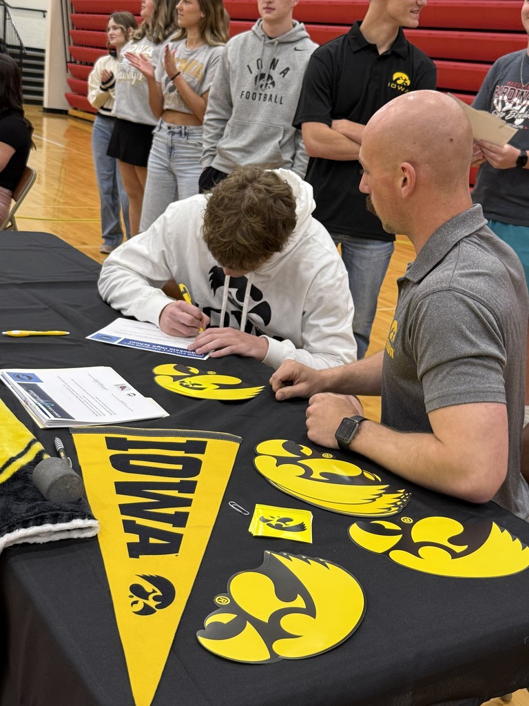 U of I Signing