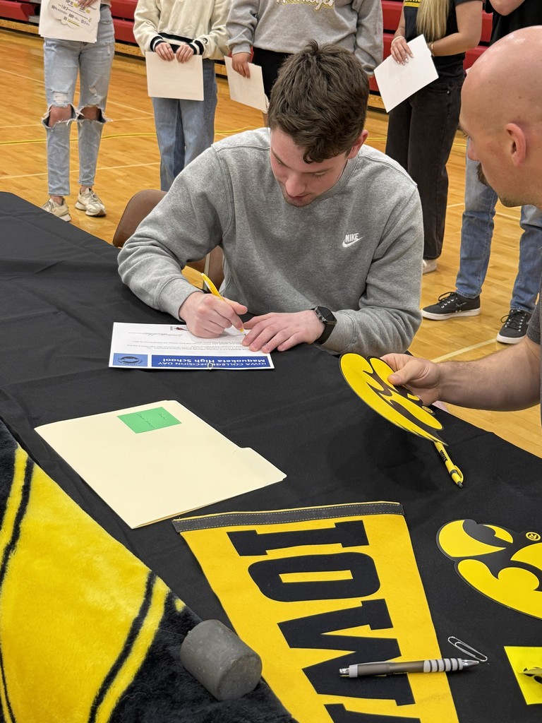U of I Signing