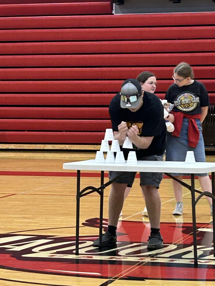 cup stacking