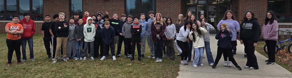 7th Grader's who had 90% attendance for the first Trimester and no major referrals. Congrats to all the 7th Graders