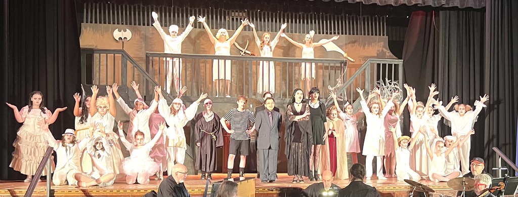 Scitamard's Cast and Crew of The Addams Family.