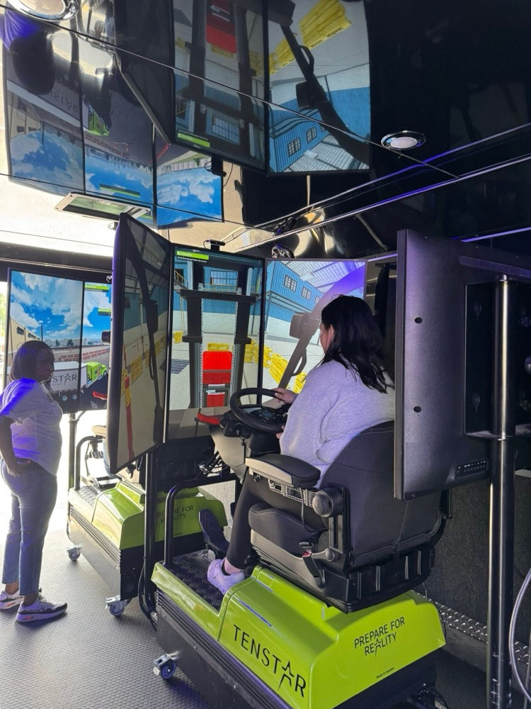 Career Bus